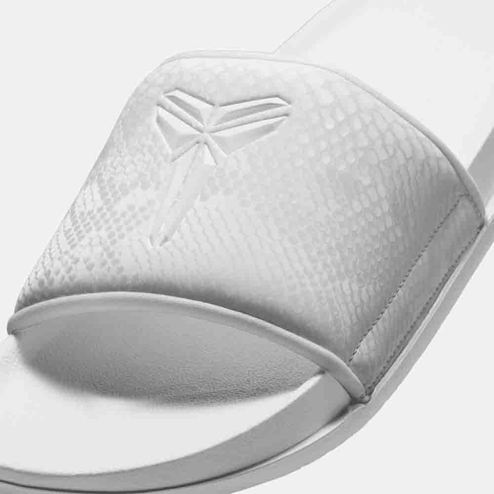 Up close, front view of the Nike Kobe Offcourt Slide.