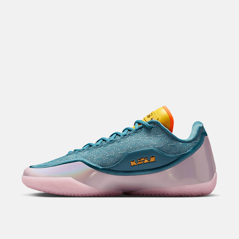 Side medial view of the LeBron XXIII "Miami Twice".