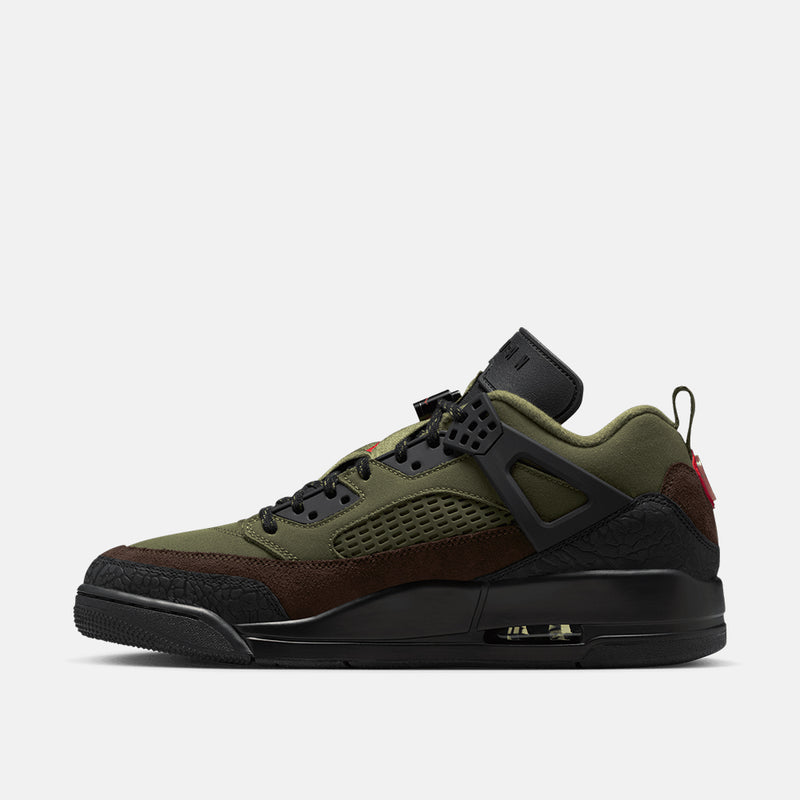 Side medial view of the Jordan Spizike Low.