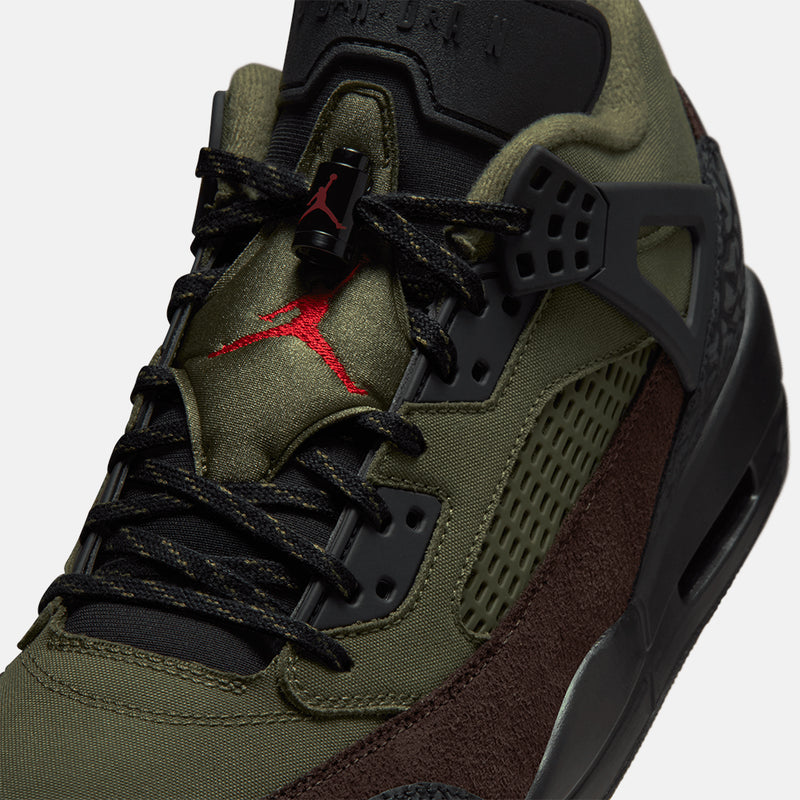 Up close, front view of the Jordan Spizike Low.