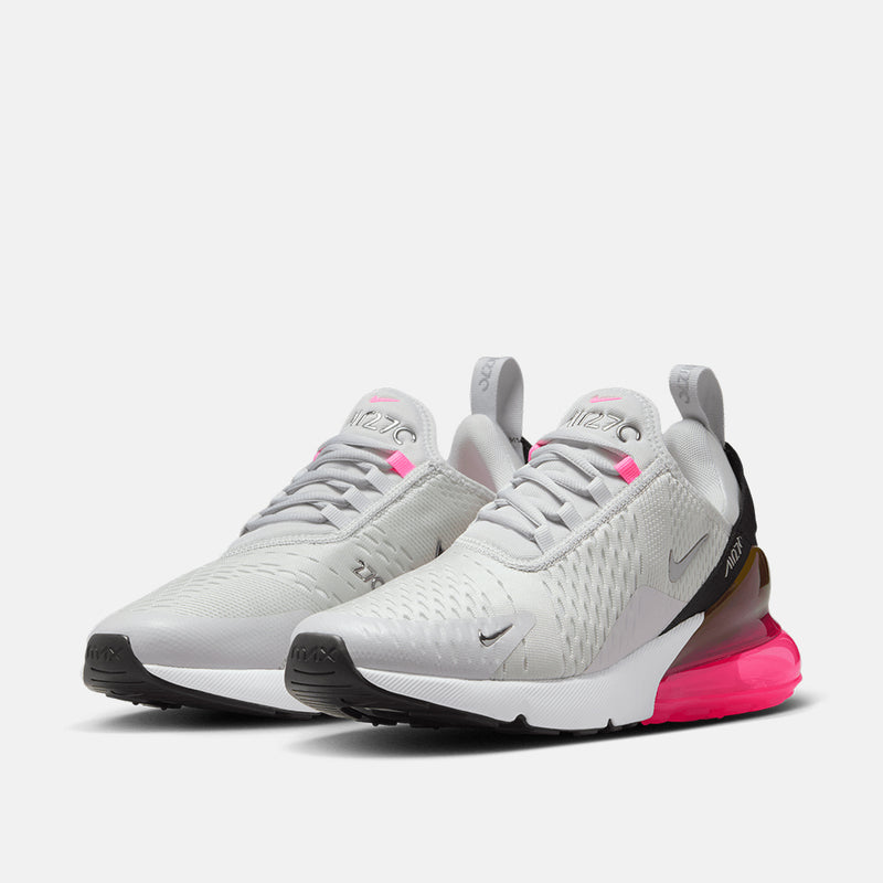 Front/side view of the Women's Nike Air Max 270.