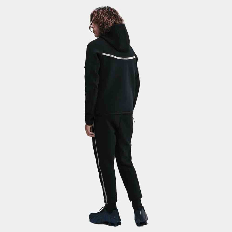 Rear view of the Men's Nike Tech Fleece.