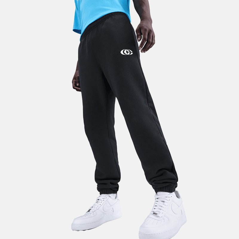 Front view of the Nike Caitlin Clark Fleece Cuffed Basketball Pants.