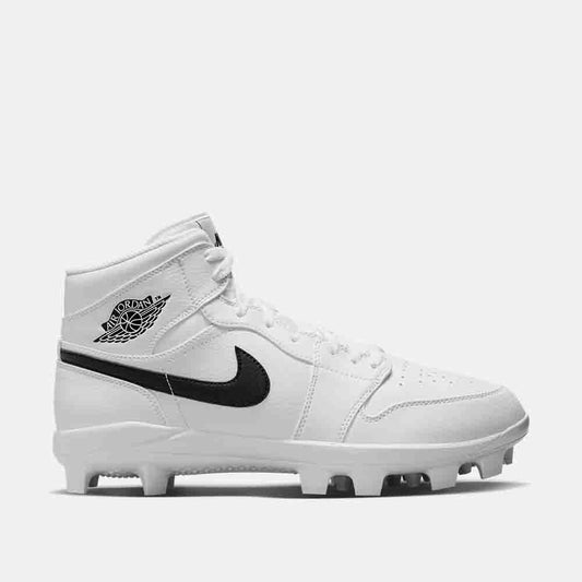 Side view of the Jordan 1 Retro MCS Baseball Cleats.