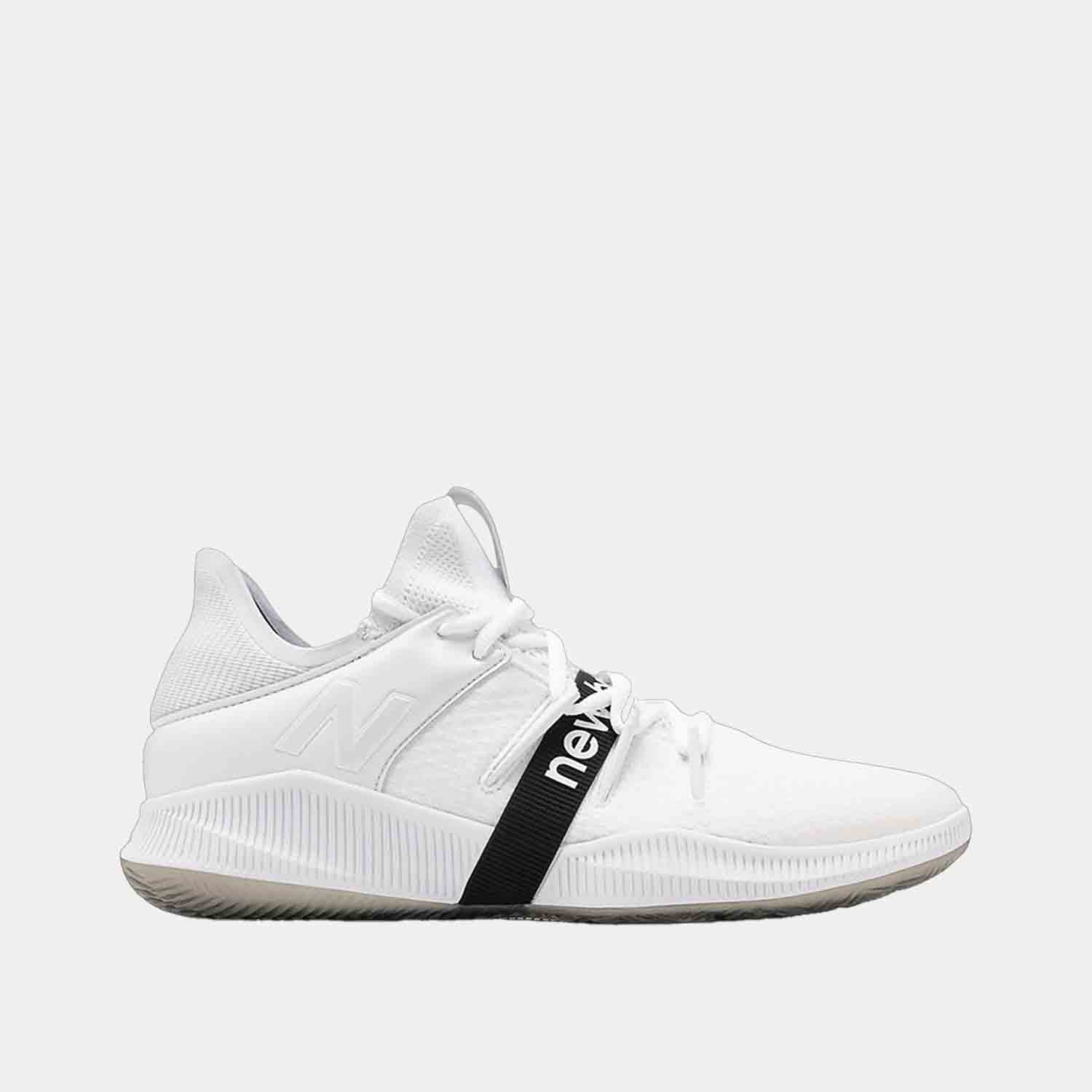 Side view of Men's OMN1S Low Basketball Shoes.