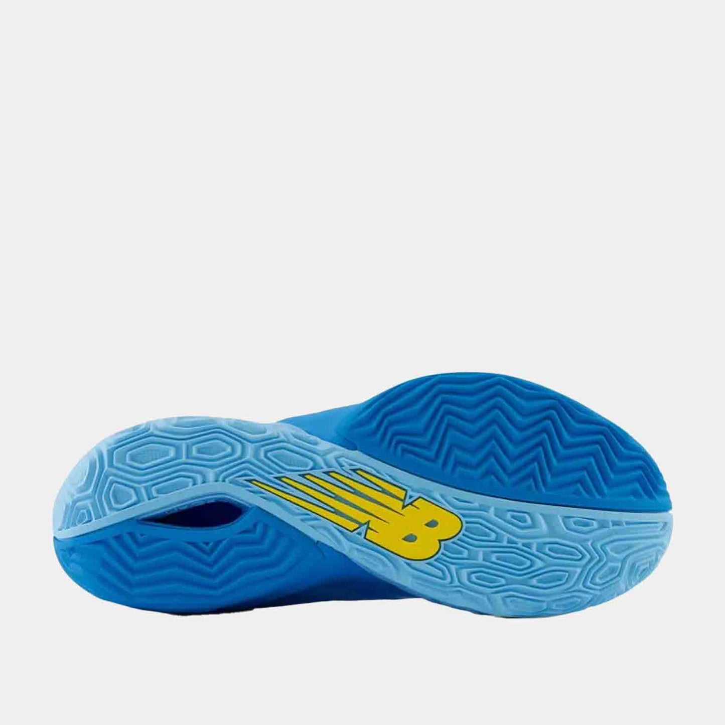 Bottom view of Men's New Balance Two Wxy V4.