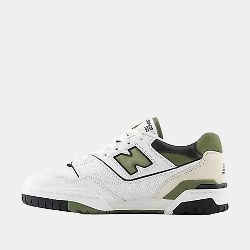 Side medial view of New Balance 550.