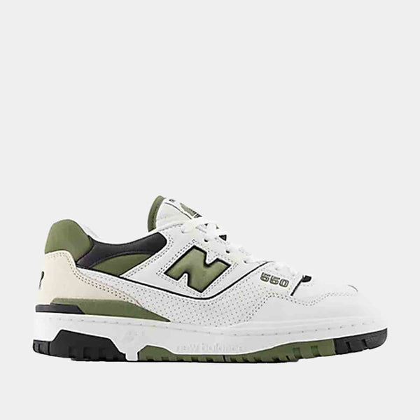 Side view of New Balance 550.