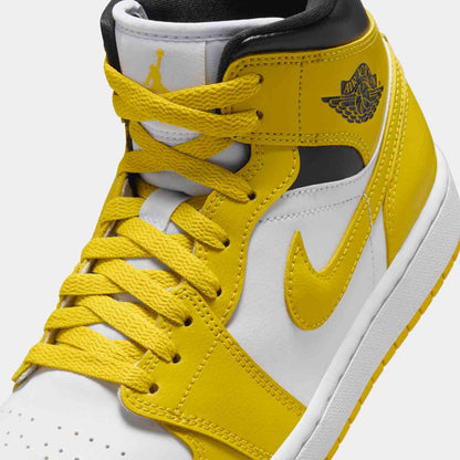 Up close front view of the Nike Air Jordan 1 Mid.