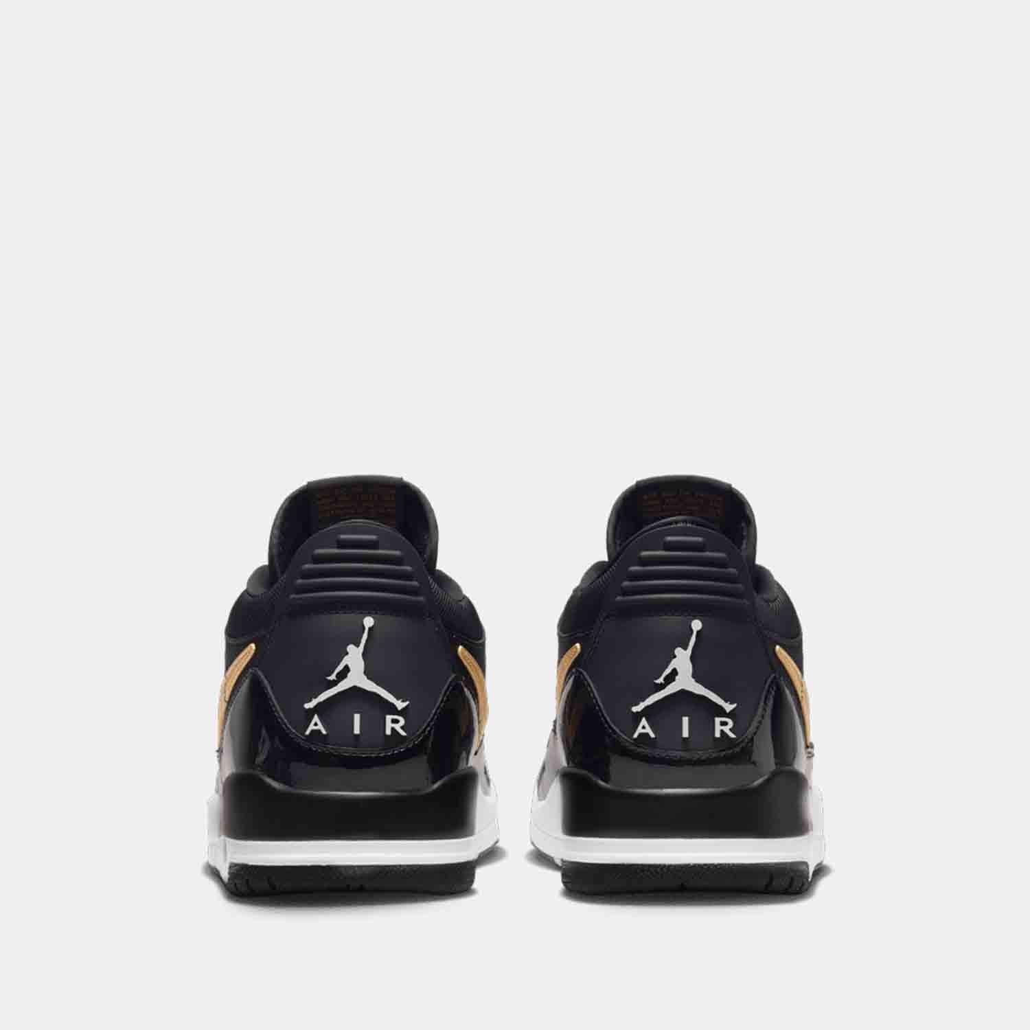Rear view of Men's Air Jordan Legacy 312 Low.