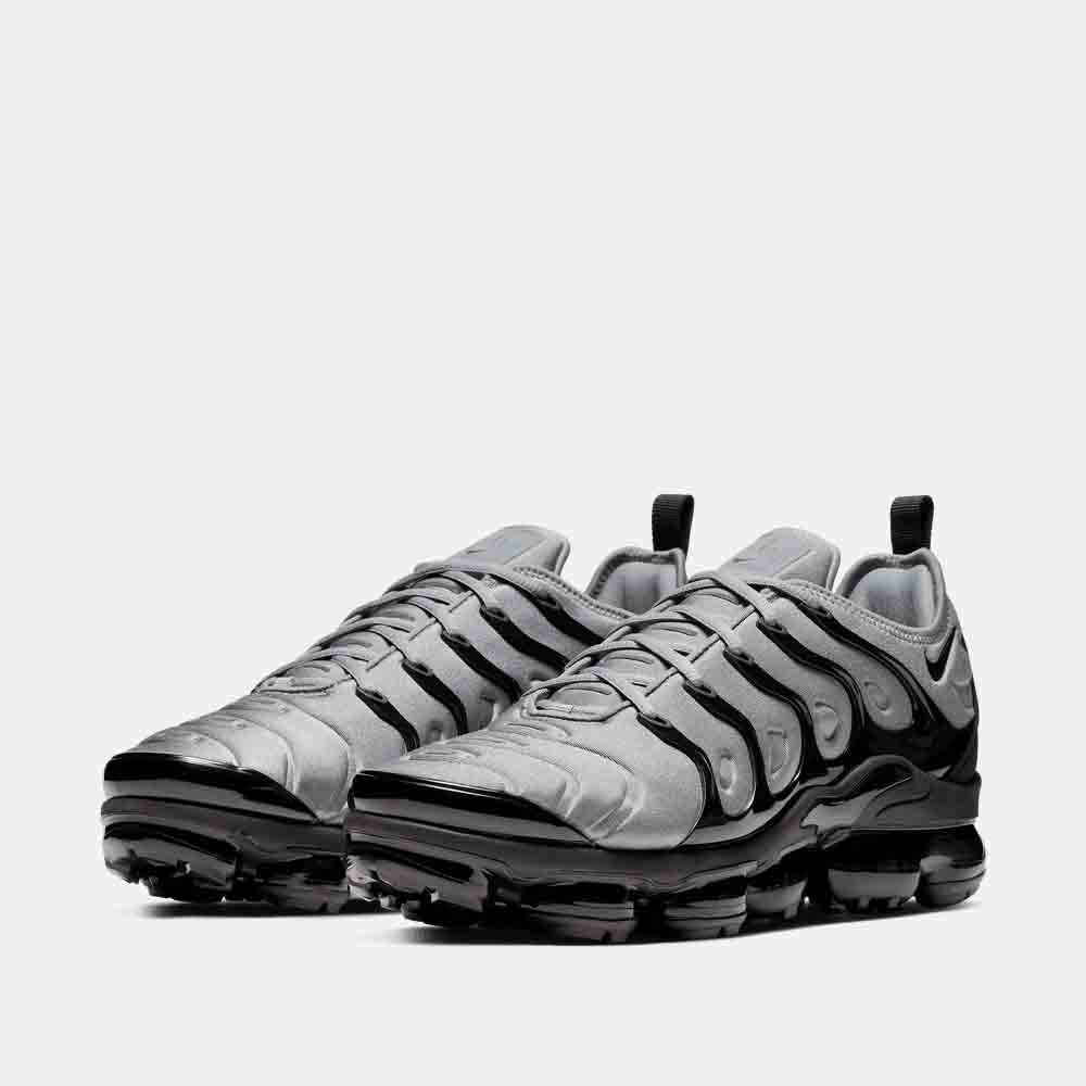 Nike Men's Air VaporMax Plus Nike Men's Air VaporMax Plus