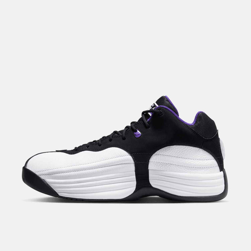 Side medial view of Men's Jordan Jumpman Basketball Shoes.