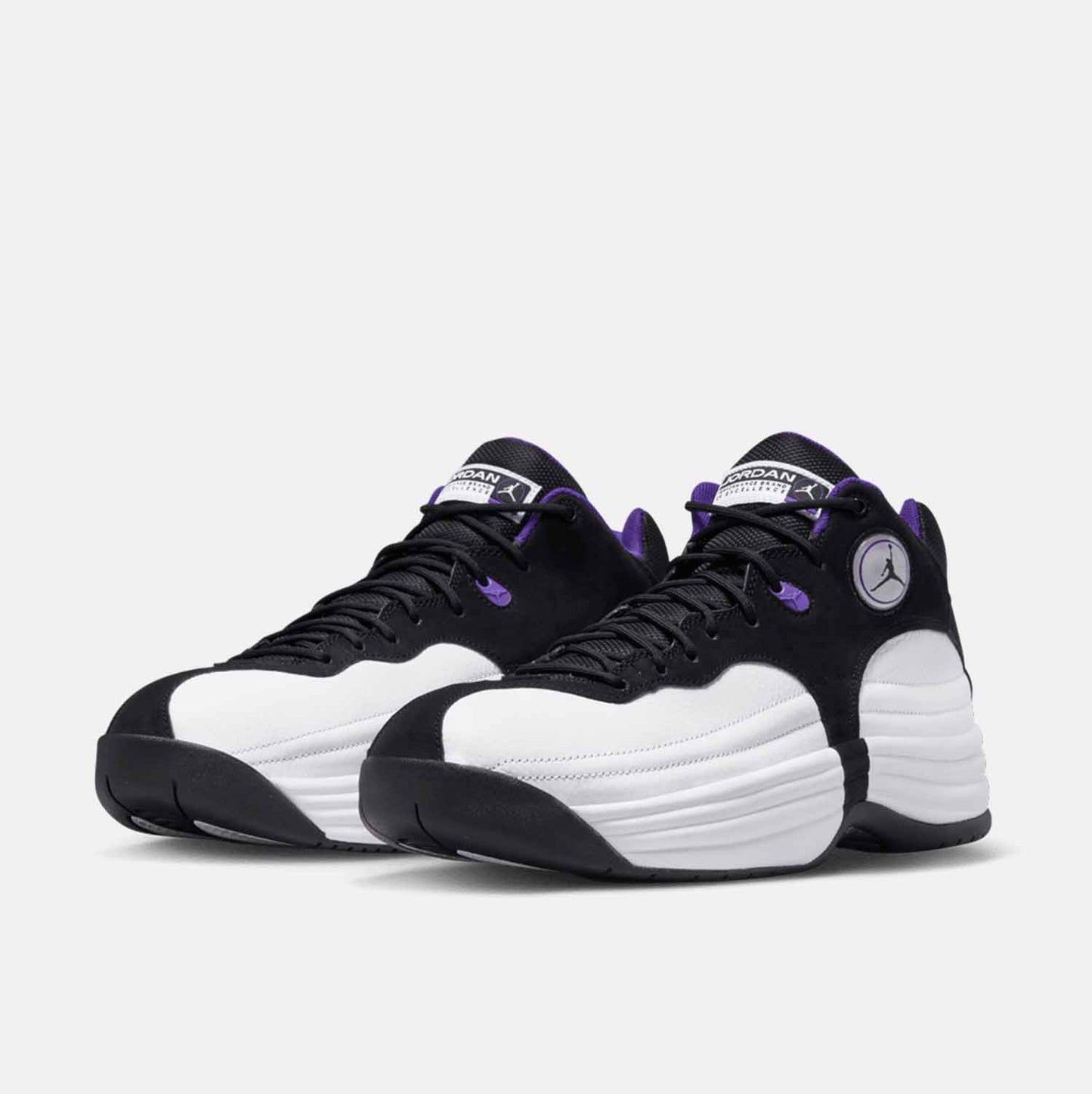 Front view of Men's Jordan Jumpman Basketball Shoes.