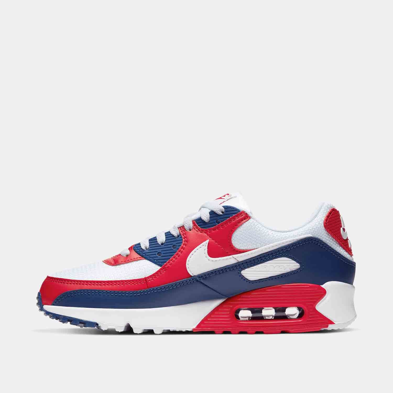 Side medial view of the Nike Men's Air Max 90.