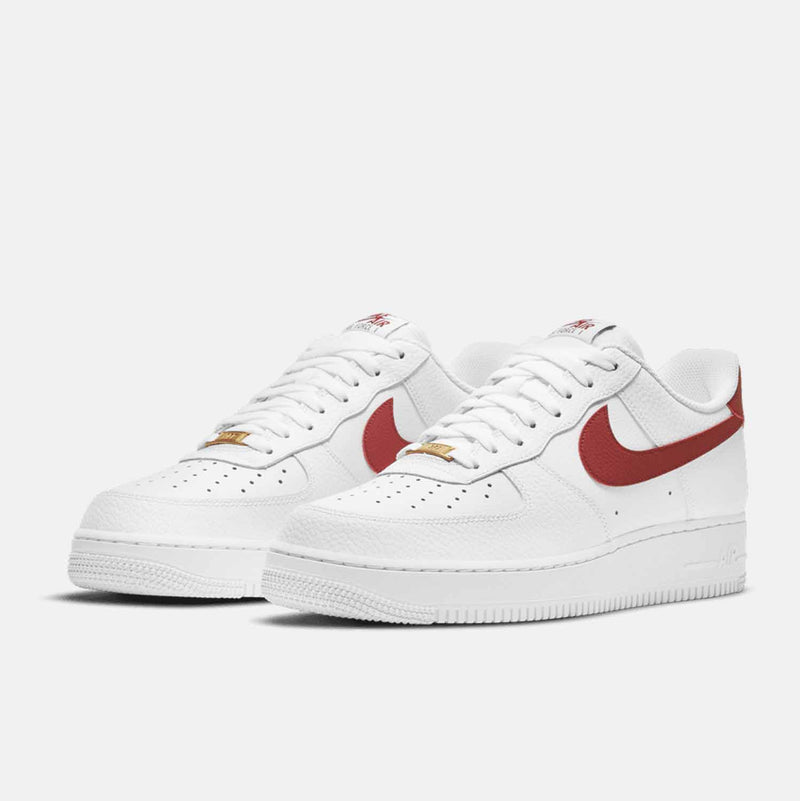 Front view of Men's Nike Air Force 1 '07.