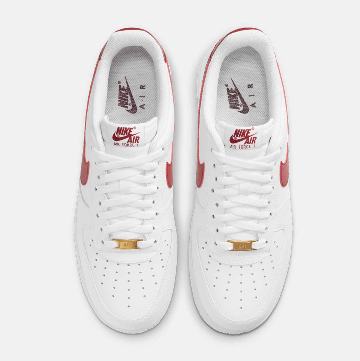 Top view of Men's Nike Air Force 1 '07.