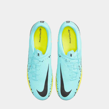 Top view of the Nike Men's Phantom GT Academy Soccer Cleats.