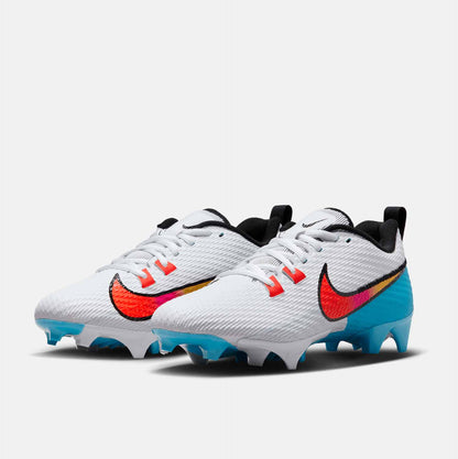 Front view of Nike Men's Vapor Edge Speed 360 2 Football Cleats.