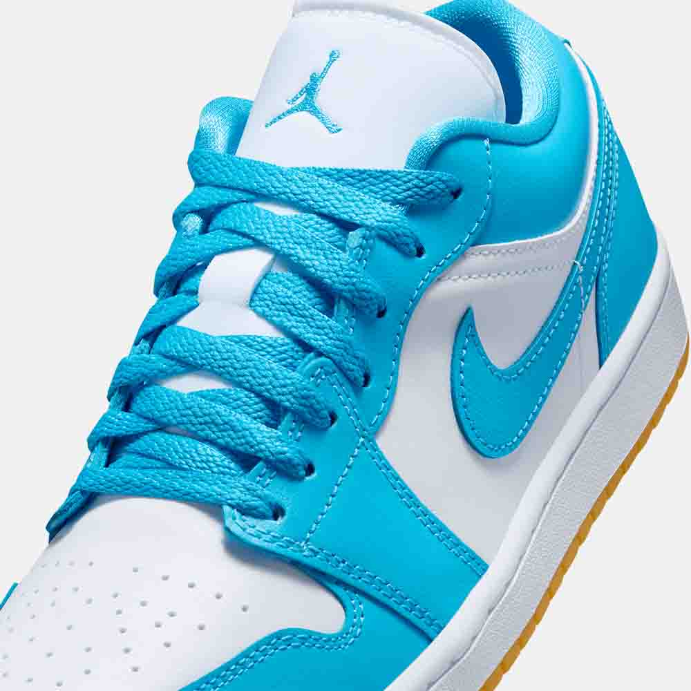 Up close, front view of the Women's Jordan 1 Low.