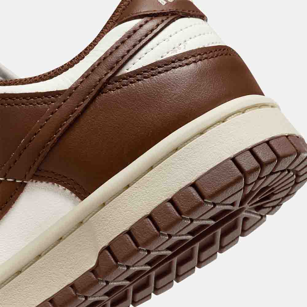 Up close, rear view of the Nike Women's Dunk Low.
