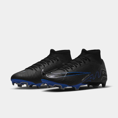 Front view of Nike Mercurial Superfly 9 Academy Soccer cleats.