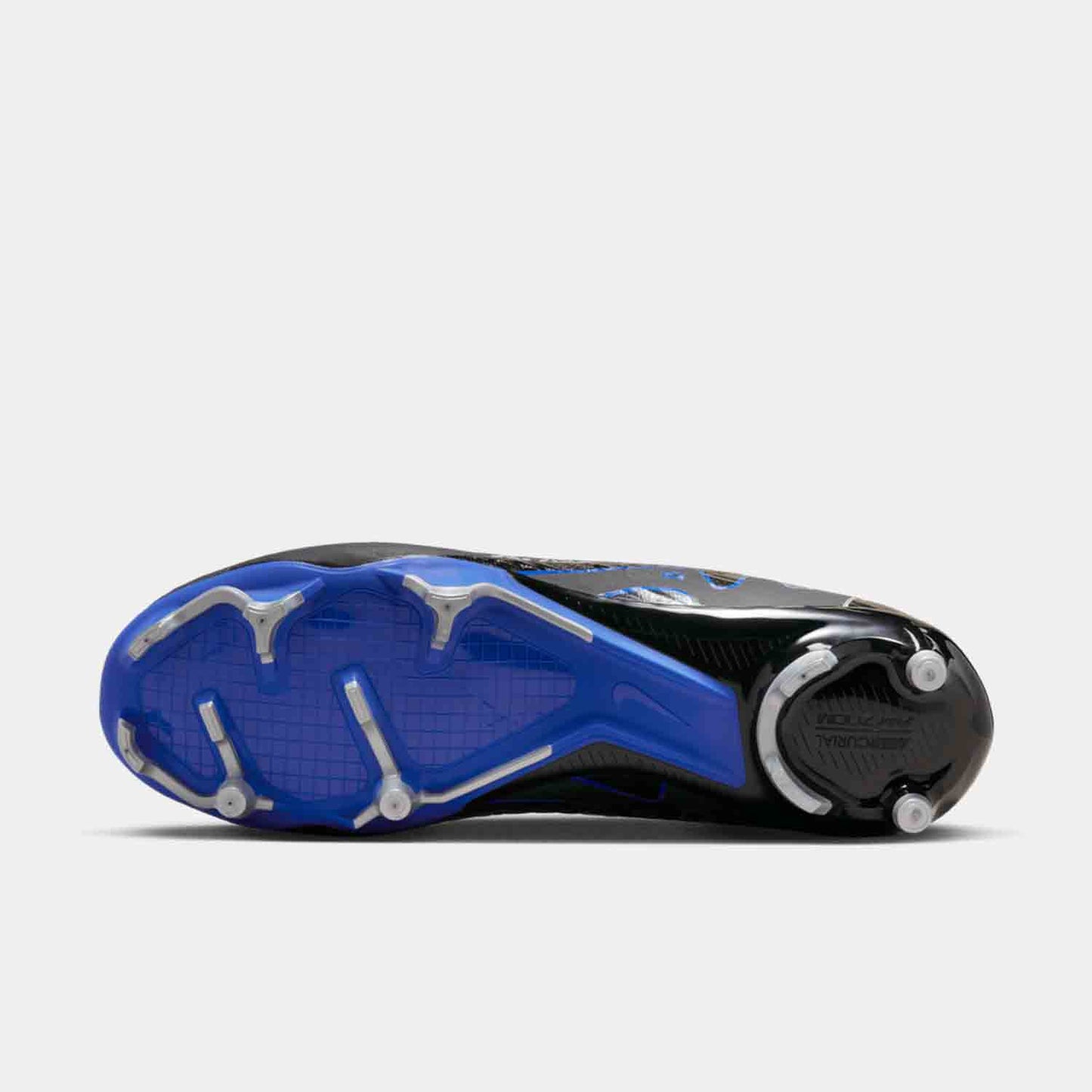 Bottom view of Nike Mercurial Vapor 15 Academy Soccer Cleats.