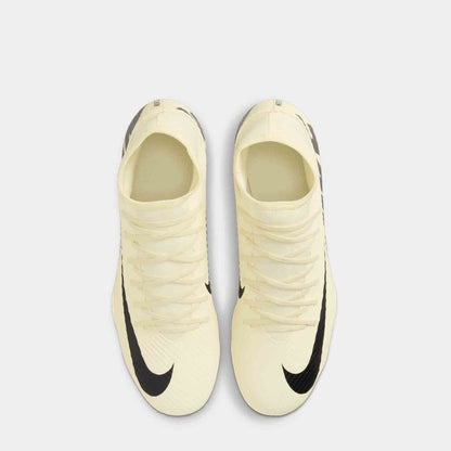Top view of the Nike Mercurial Superfly 9 Club Soccer Cleats.