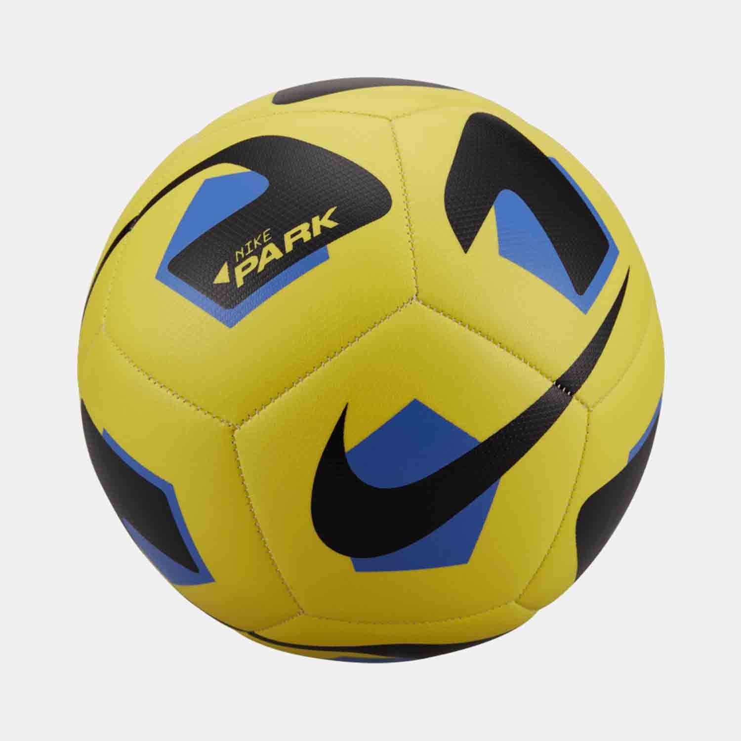 Front view of the Nike Park Soccer Ball.