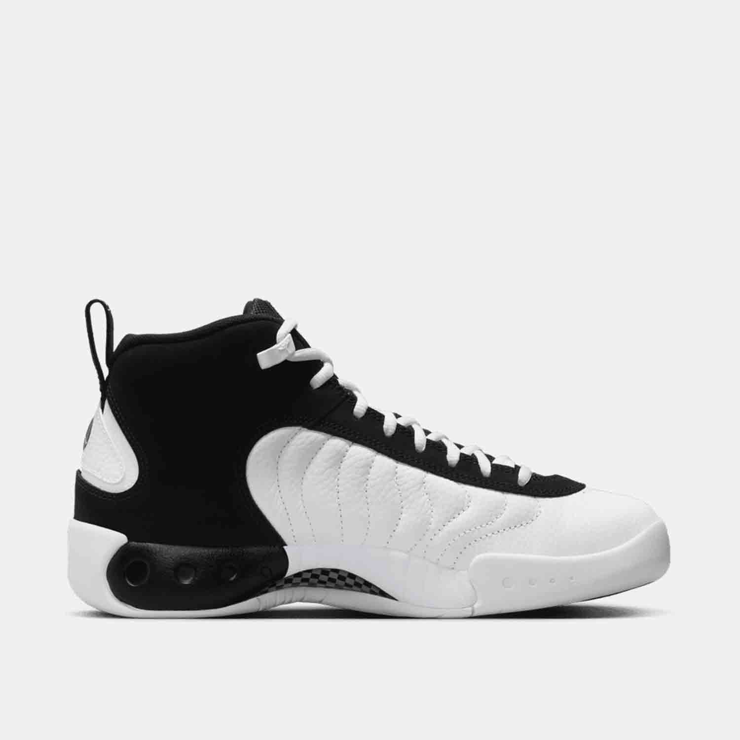 Side medial view of Men's Jordan Jumpman Pro.