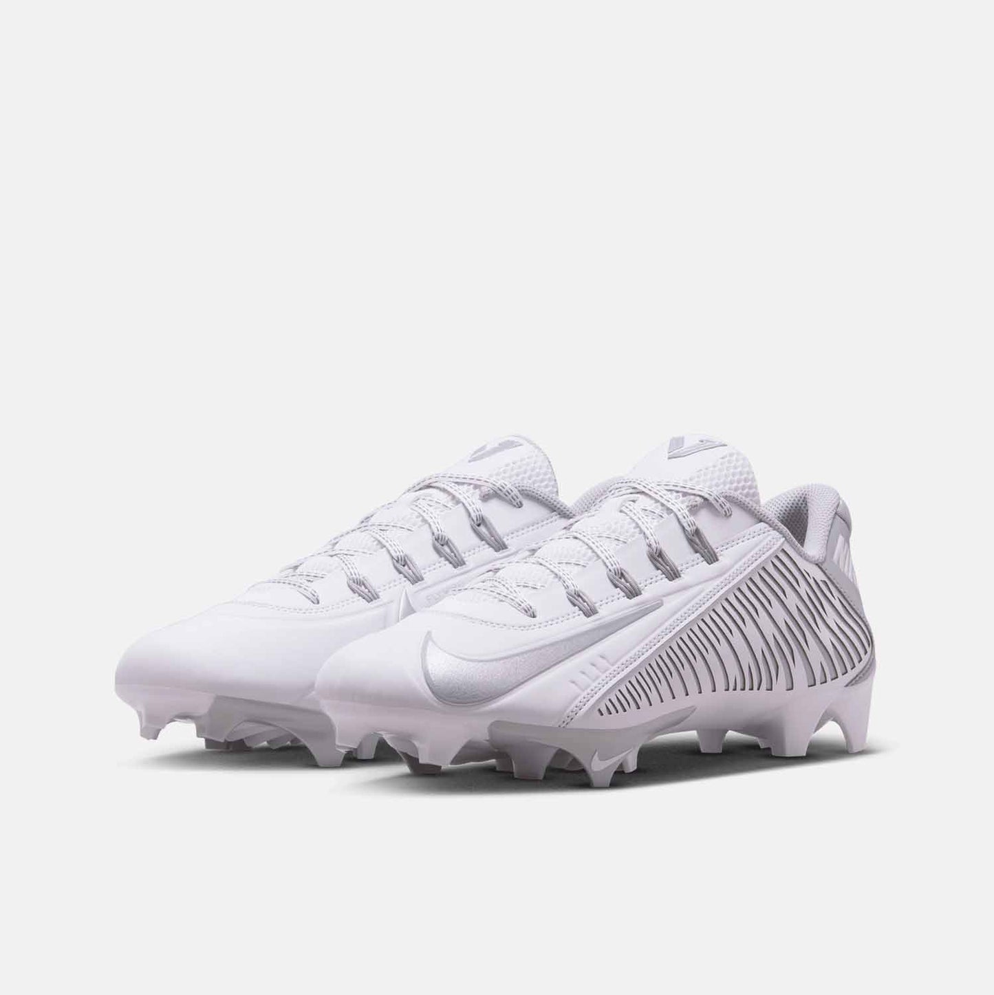 Front view of Nike Men's Vapor Edge 360 VC Football Cleats.
