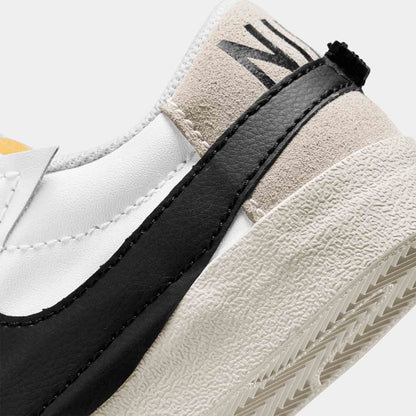 Rear view of the Nike Women's Blazer Low '77 Jumbo.