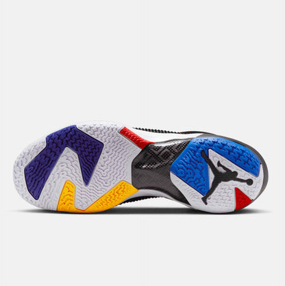 Bottom view of Men's Air Jordan XXXVII Low.