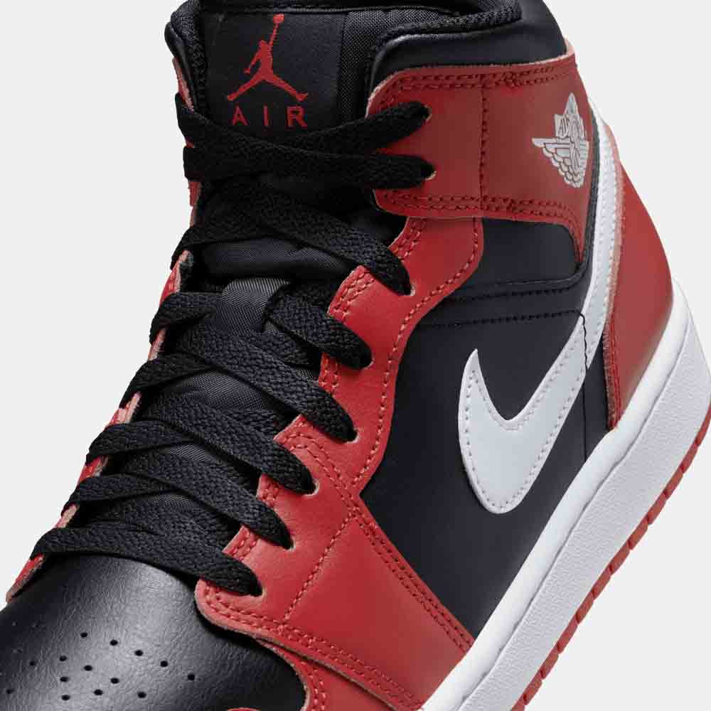 Up close, front view of the Men's Air Jordan 1 Mid.