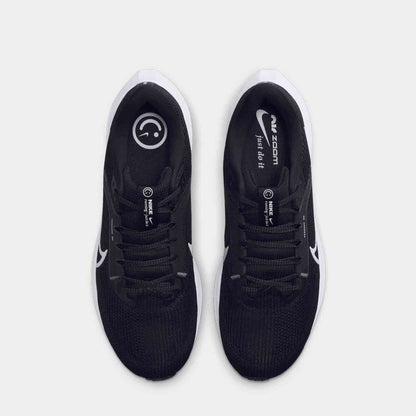 Top view of the Men's Nike Pegasus 40 Running Shoes.