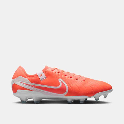 Side view of the Nike Tiempo Legend 10 Pro Soccer Cleats.