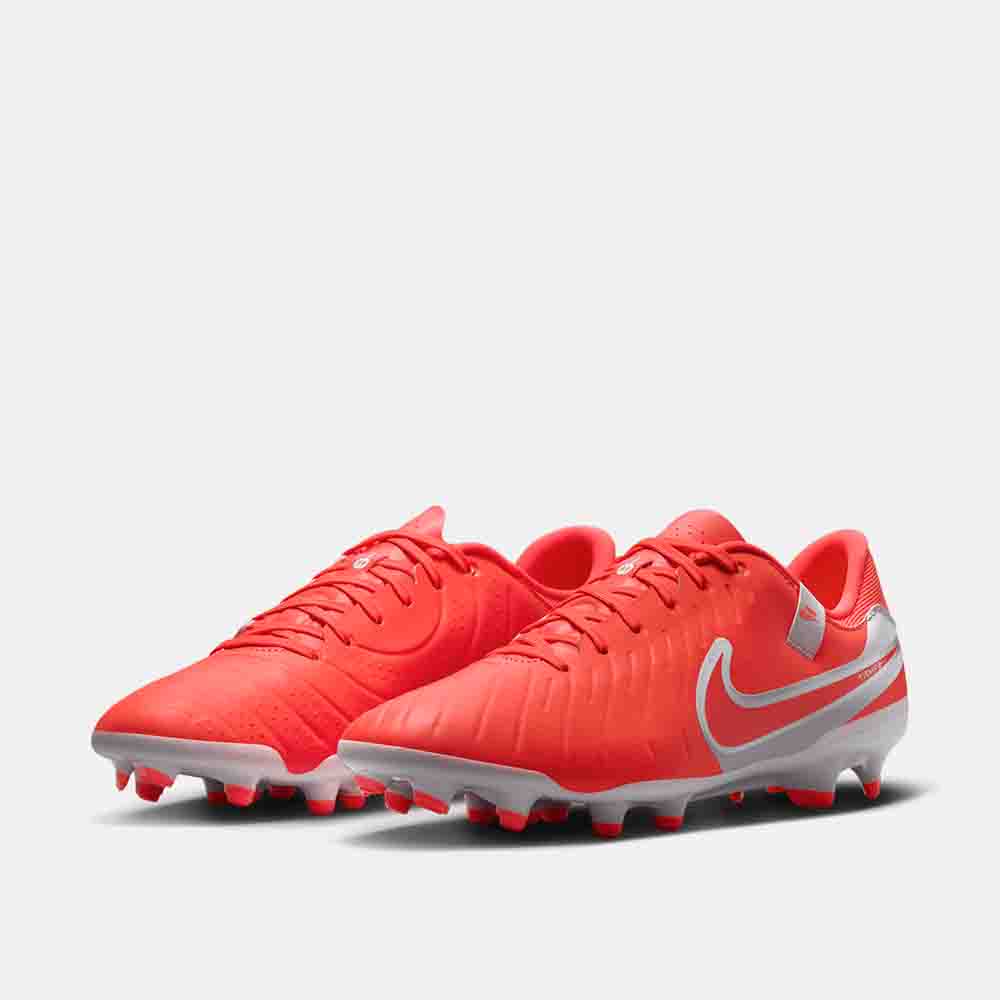 Front view of the Nike Tiempo Legend 10 Academy Soccer Cleats.
