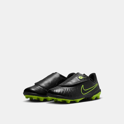 Front view of the Nike Kids' Tiempo Legend 10 Club Soccer Cleats.
