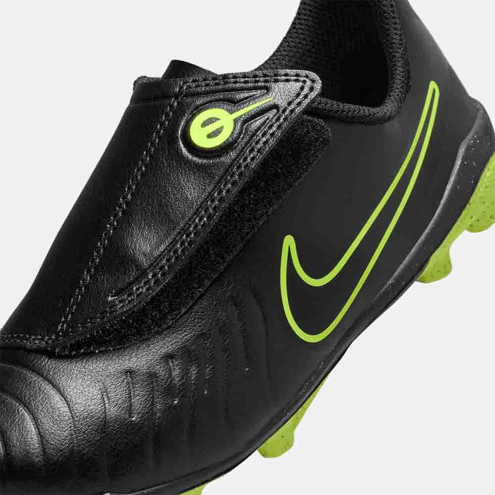 Up close, front view of the Nike Kids' Tiempo Legend 10 Club Soccer Cleats.