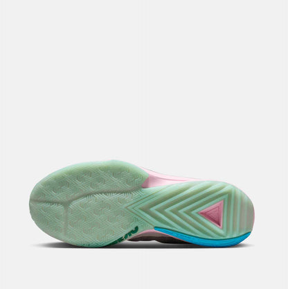 Bottom view of the Men's Nike Zoom Freak 5 'The Hard Way'.