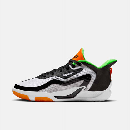 Side medial view of Kids' Jordan Tatum 1 Basketball Shoes.