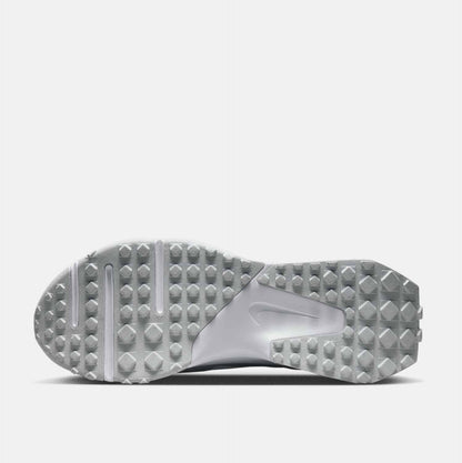 Bottom view of Nike Men's Air Diamond Varsity Baseball Turf Shoes.