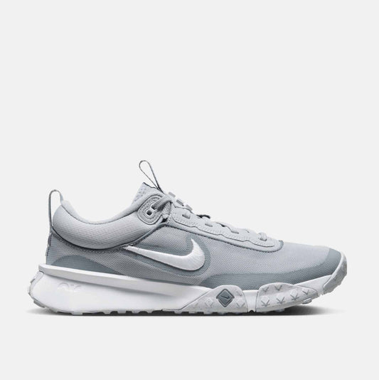 Side view of Nike Men's Air Diamond Varsity Baseball Turf Shoes.