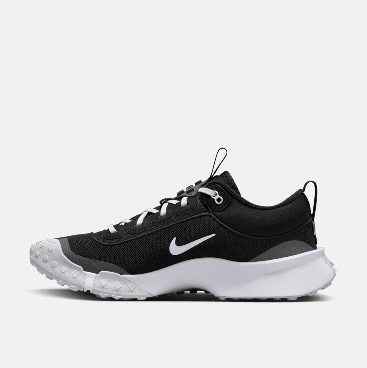 Side medial view of Nike Men's Air Diamond Varsity Baseball Turf Shoe.