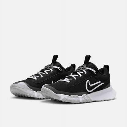 Front view of Nike Men's Air Diamond Varsity Baseball Turf Shoe.