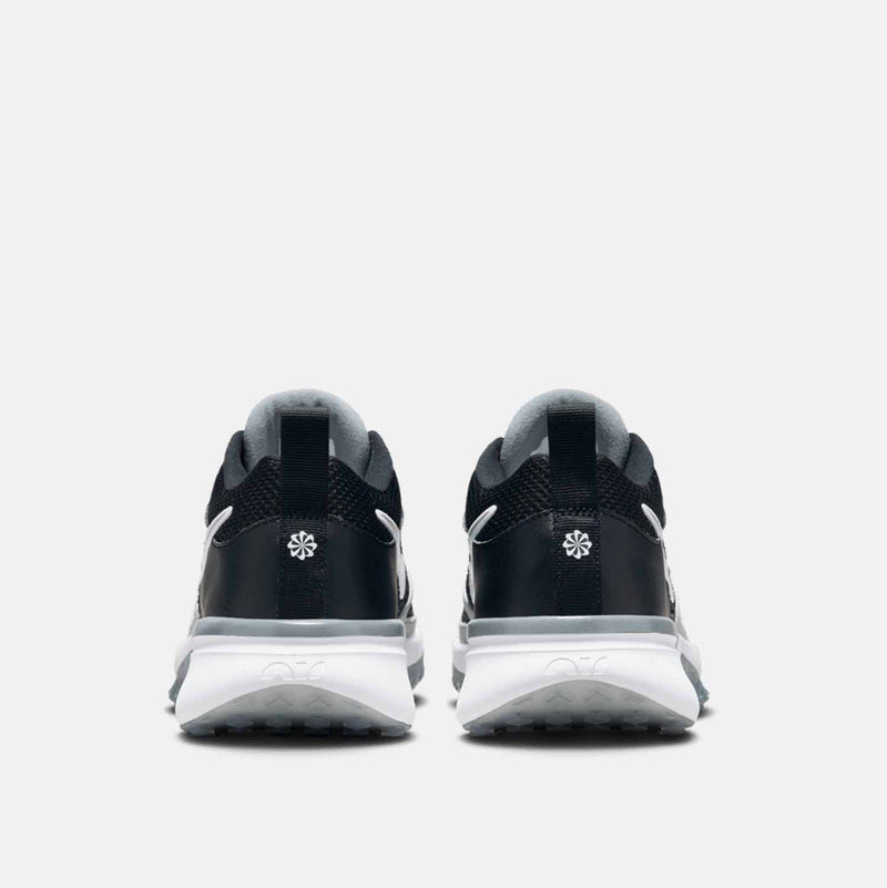 Rear view of Nike Men's Air Zoom Diamond Elite Baseball Turf Shoes.