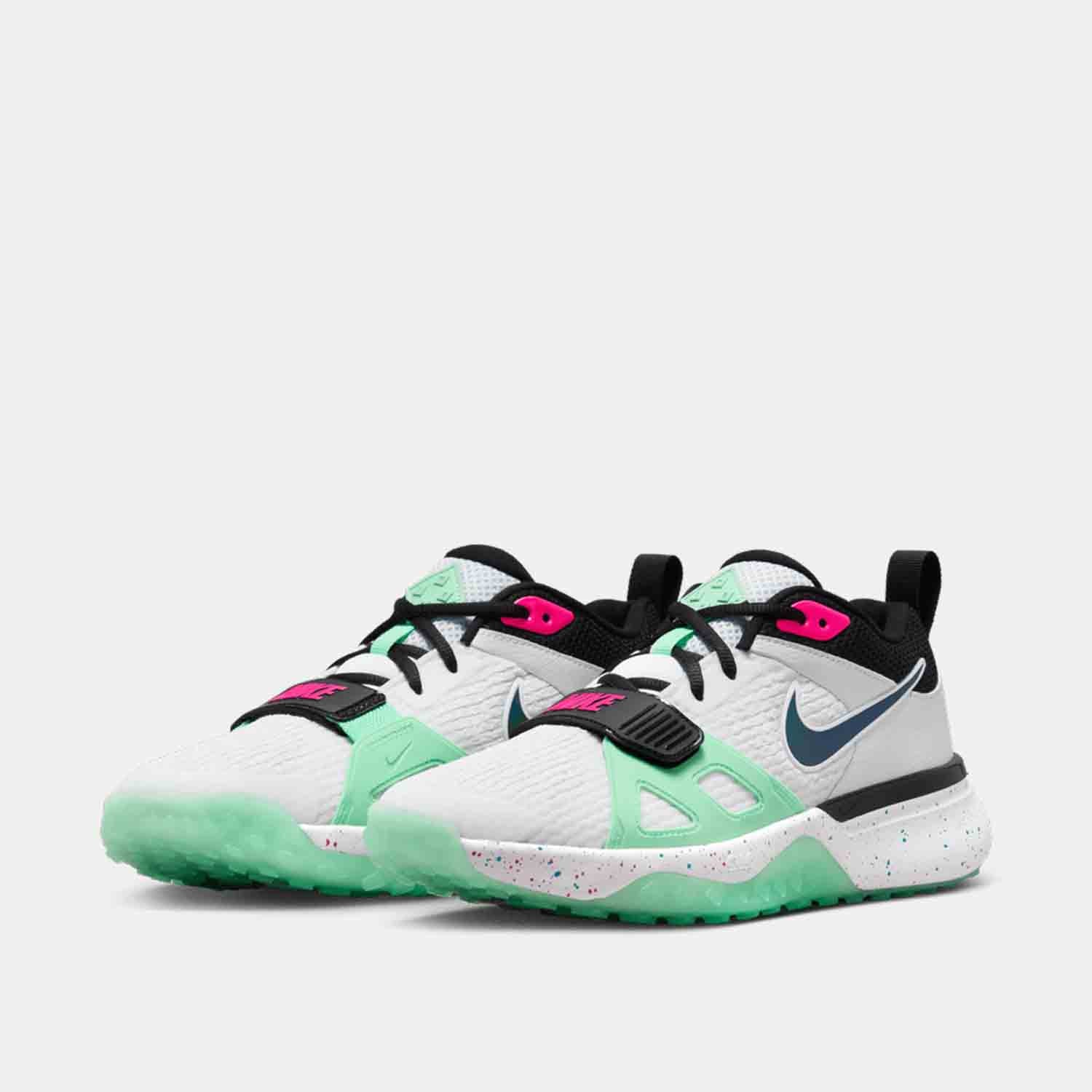 Front view of Nike Men's Air Zoom Diamond Elite Turf Baseball Shoes.