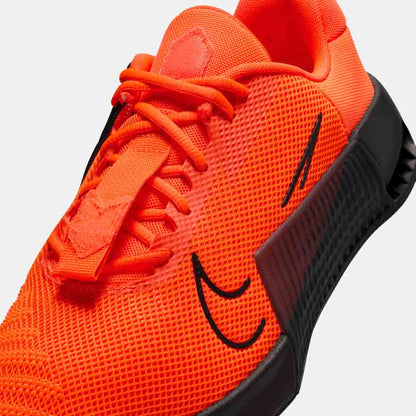 Up close, front view of the Nike Men's Metcon 9.