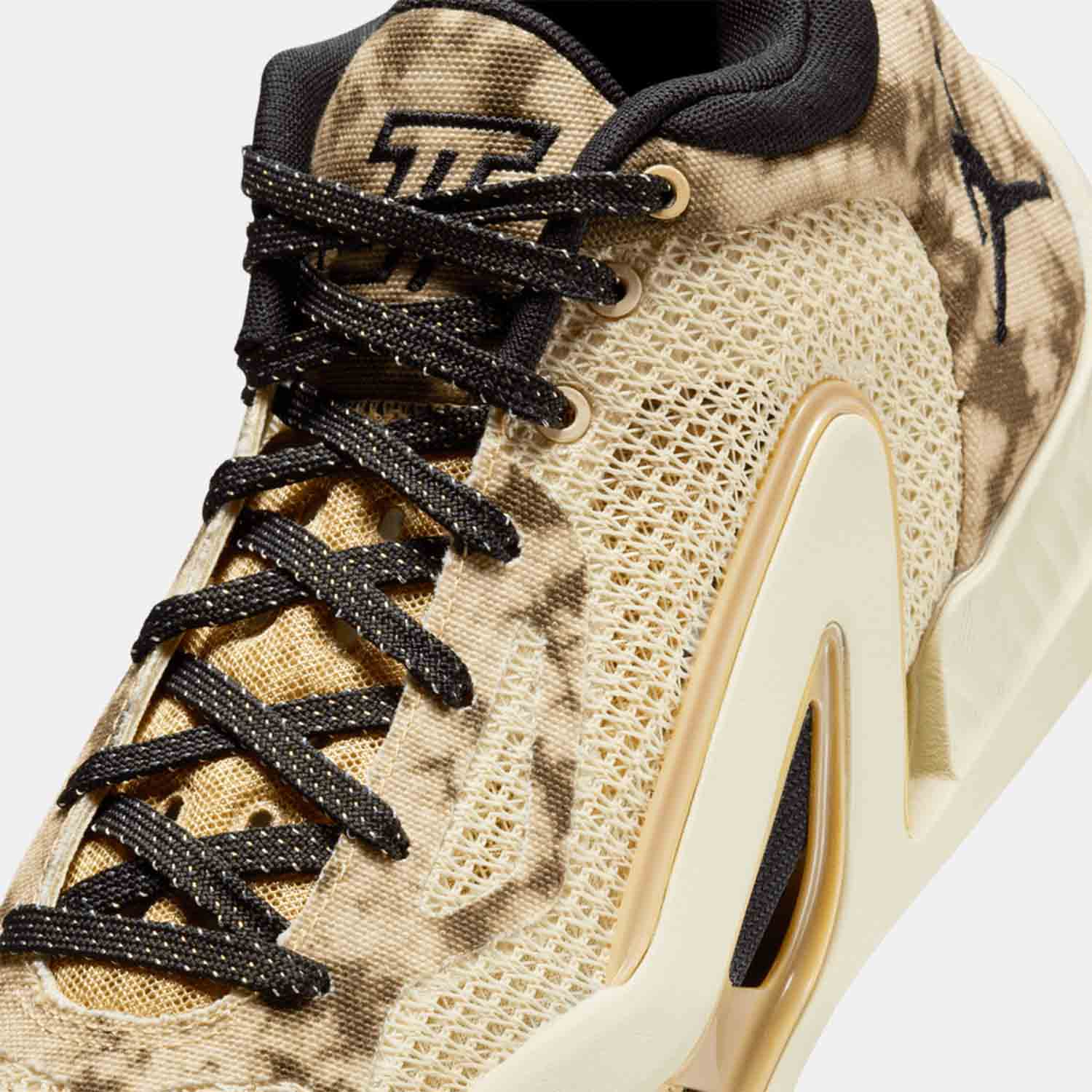Up close side view of Nike Tatum 1 'Tunnel Walk' Basketball Shoes.