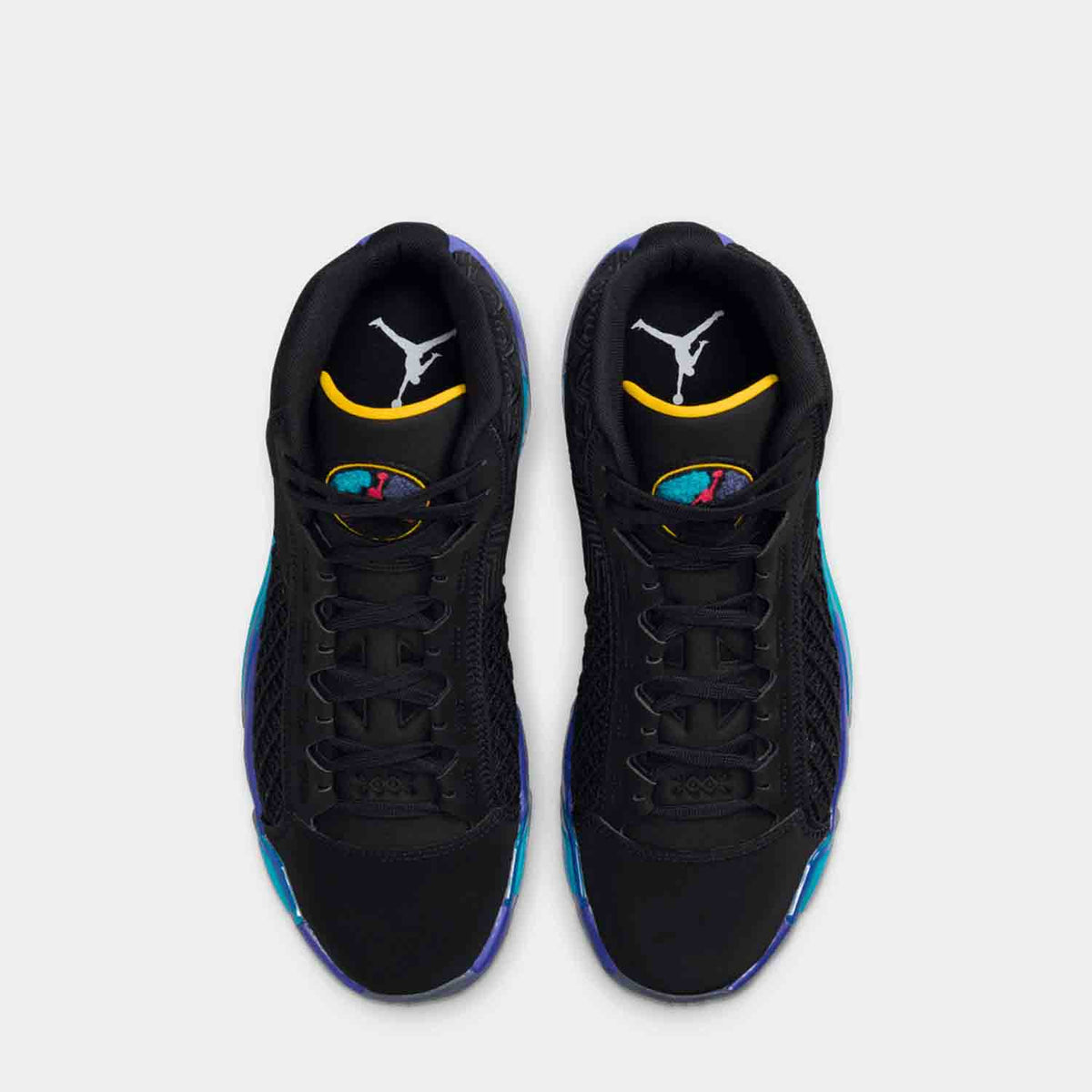 Top view of Men's Air Jordan XXXVIII.