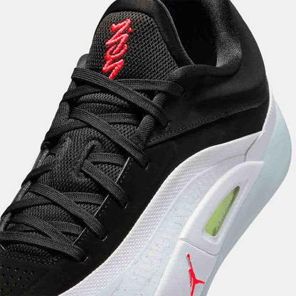 Up close, front view of the Jordan Zion 4.